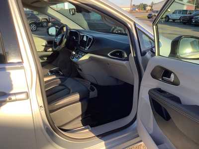 2024 Chrysler Pacifica, $32575. Photo 7