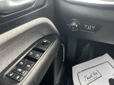 2022 Jeep Compass, $22575. Photo 11