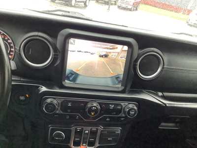 2020 Jeep Gladiator, $26975. Photo 12