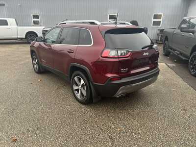 2021 Jeep Cherokee, $22975. Photo 4
