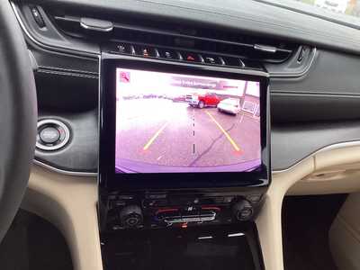 2023 Jeep Grand Cherokee, $29975. Photo 11
