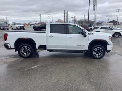 2022 GMC 2500 Crew Cab, $49975. Photo 6