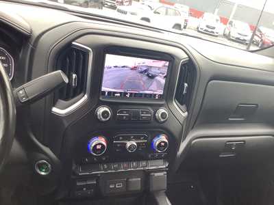 2022 GMC 2500 Crew Cab, $49975. Photo 12