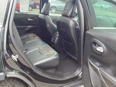 2021 Jeep Cherokee, $26975. Photo 8