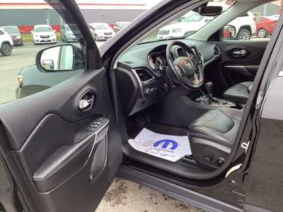 2021 Jeep Cherokee, $26975. Photo 10