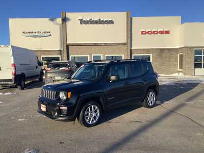 2022 Jeep Renegade, $18975. Photo 1