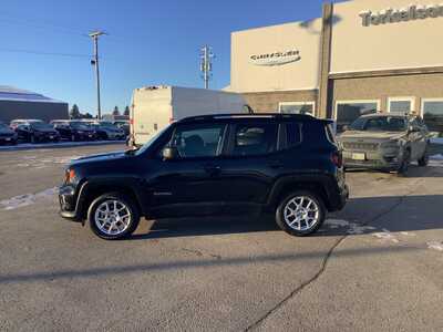 2022 Jeep Renegade, $18975. Photo 2