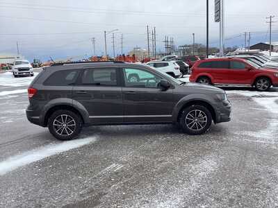 2018 Dodge Journey, $13975. Photo 5