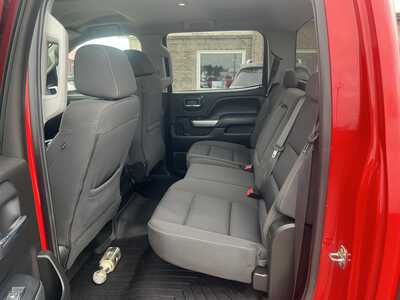 2019 Chevrolet 2500 Crew Cab, $29975. Photo 5