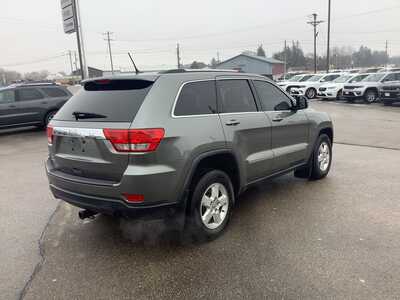 2011 Jeep Grand Cherokee, $8975. Photo 3