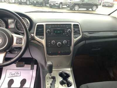 2011 Jeep Grand Cherokee, $8975. Photo 9