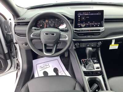 2026 Jeep Compass, $32771. Photo 11