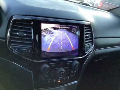 2020 Jeep Grand Cherokee, $19975. Photo 11