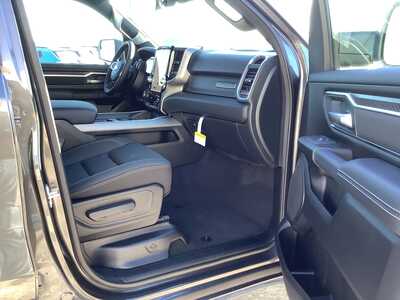 2026 RAM 1500 Crew Cab, $58033. Photo 8