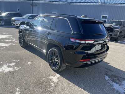 2026 Jeep Grand Cherokee, $53678. Photo 4