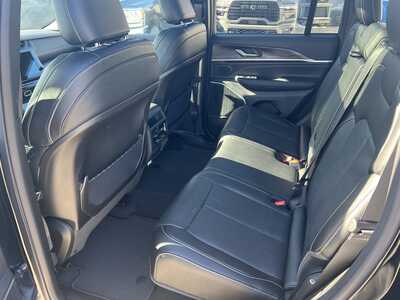 2026 Jeep Grand Cherokee, $53678. Photo 5