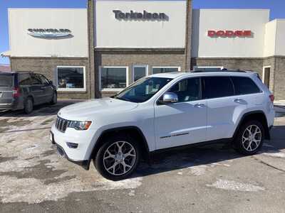 2019 Jeep Grand Cherokee, $21575. Photo 1