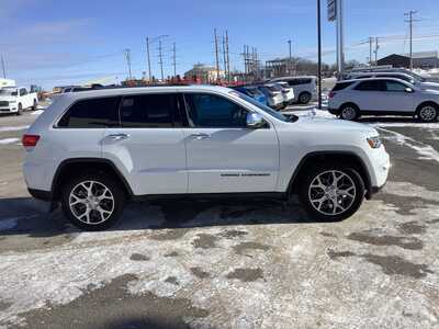 2019 Jeep Grand Cherokee, $21575. Photo 5