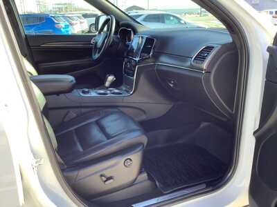 2019 Jeep Grand Cherokee, $21575. Photo 7