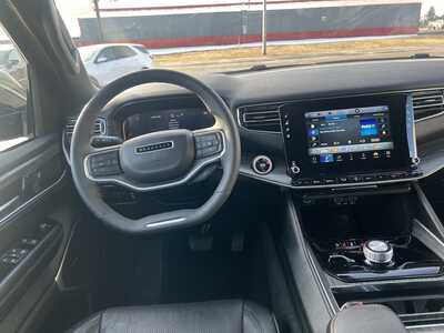 2024 Jeep Wagoneer, $48575. Photo 8