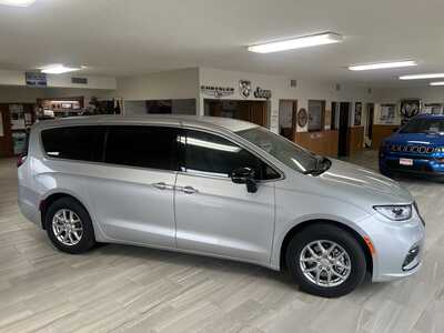 2026 Chrysler Pacifica, $43014. Photo 2