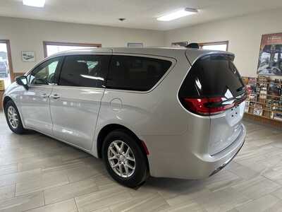 2026 Chrysler Pacifica, $43014. Photo 4