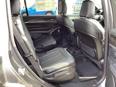 2026 Jeep Grand Cherokee L, $48206. Photo 8