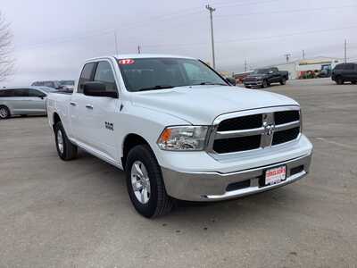 2017 RAM 1500 Ext Cab, $18975. Photo 7