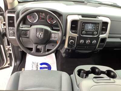 2017 RAM 1500 Ext Cab, $18975. Photo 11