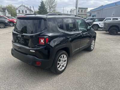 2022 Jeep Renegade, $18975. Photo 3