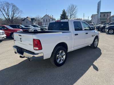 2019 RAM 1500 Crew Cab, $18575. Photo 3
