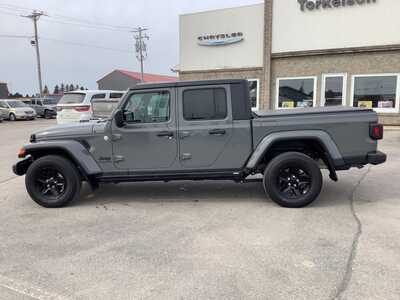 2021 Jeep Gladiator, $32575. Photo 3