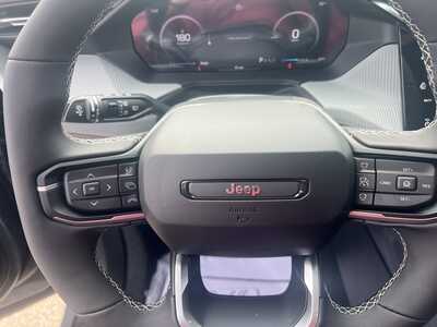 2026 Jeep Cherokee, $41916. Photo 11