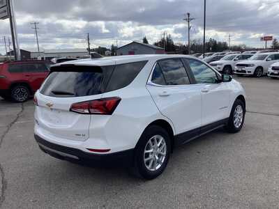 2022 Chevrolet Equinox, $20575. Photo 4