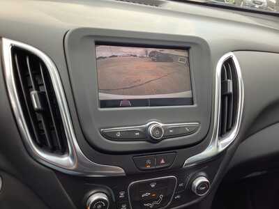 2022 Chevrolet Equinox, $20575. Photo 12