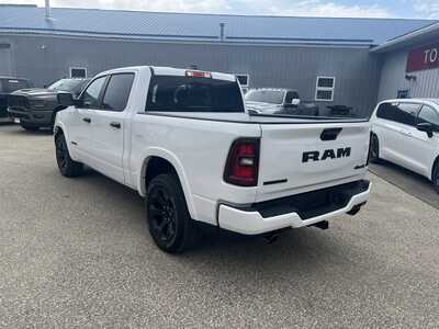 2026 RAM 1500 Crew Cab, $55932. Photo 4