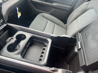 2026 RAM 1500 Crew Cab, $55932. Photo 9