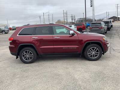 2018 Jeep Grand Cherokee, $15975. Photo 5