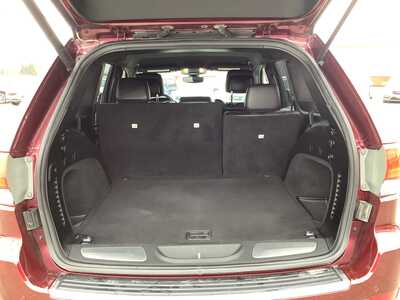 2018 Jeep Grand Cherokee, $15975. Photo 9