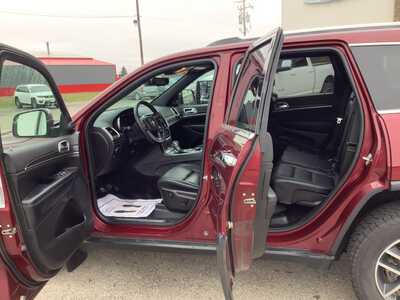 2018 Jeep Grand Cherokee, $15975. Photo 10