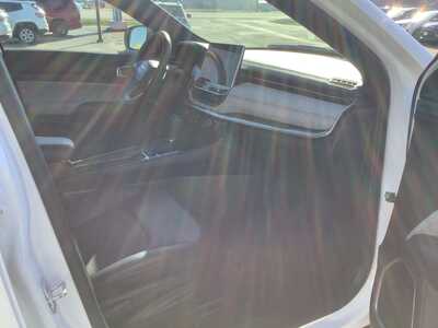 2023 Jeep Compass, $21575. Photo 7