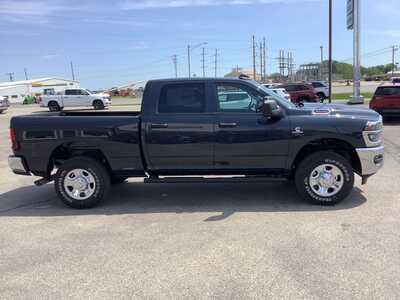 2026 RAM 3500 Crew Cab, $70935. Photo 6