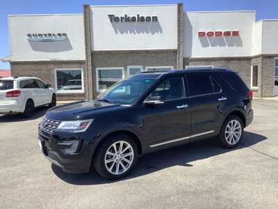2016 Ford Explorer, $12975. Photo 1