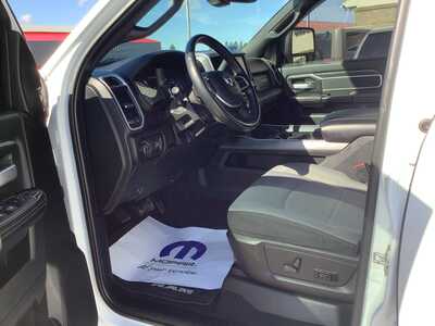 2024 RAM 2500 Crew Cab, $46975. Photo 10