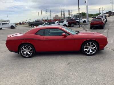 2015 Dodge Challenger, $17575. Photo 5
