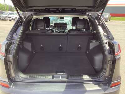 2019 Jeep Cherokee, $18975. Photo 9