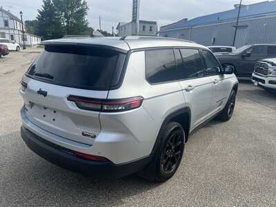 2024 Jeep Grand Cherokee L, $37975. Photo 3