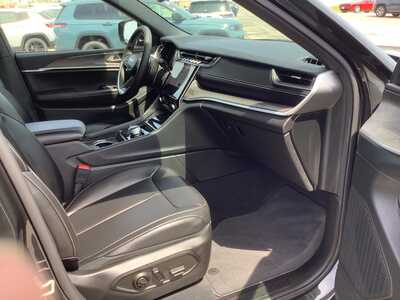 2024 Jeep Grand Cherokee, $34975. Photo 7