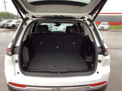 2023 Jeep Grand Cherokee, $32975. Photo 9