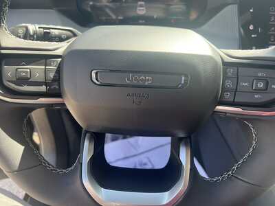 2026 Jeep Cherokee, $38892. Photo 11